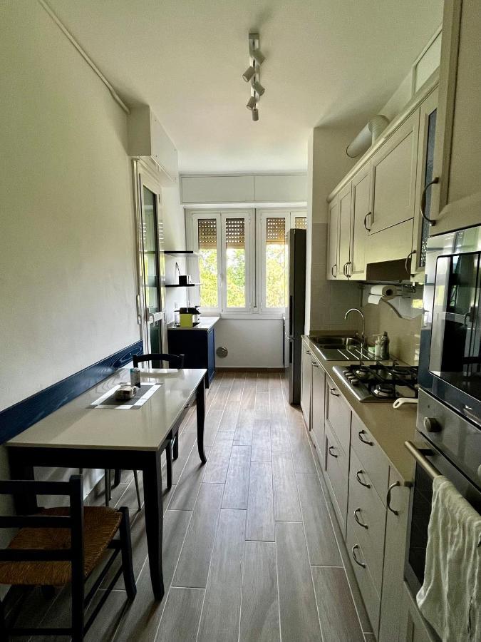 The Bright Place: Wide And Modern Condo Apartment In ميلان المظهر الخارجي الصورة