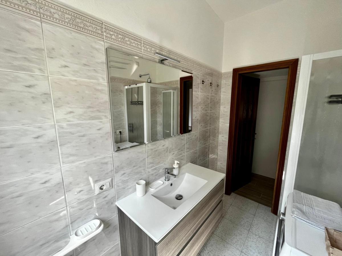 The Bright Place: Wide And Modern Condo Apartment In ميلان المظهر الخارجي الصورة